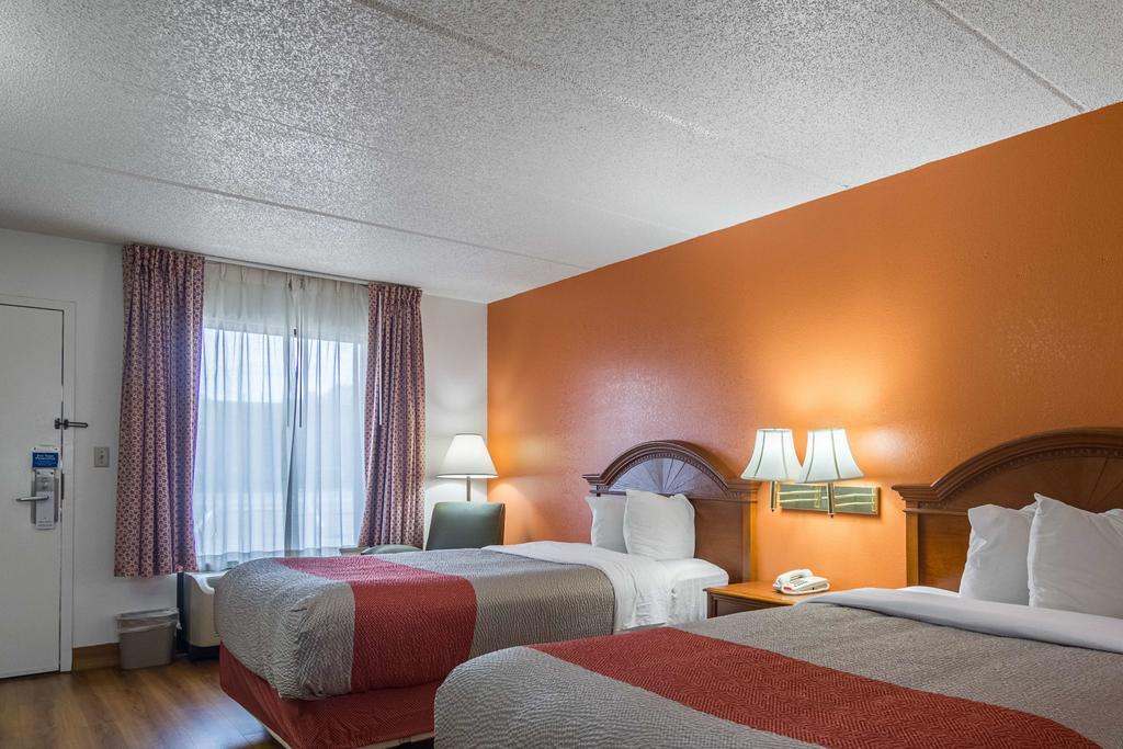 Motel 6 Waycross Exteriör bild